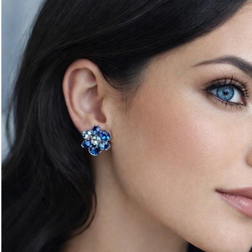 Vintage Sherman Blue Swarovski Crystal & Rhodium Clip Earrings